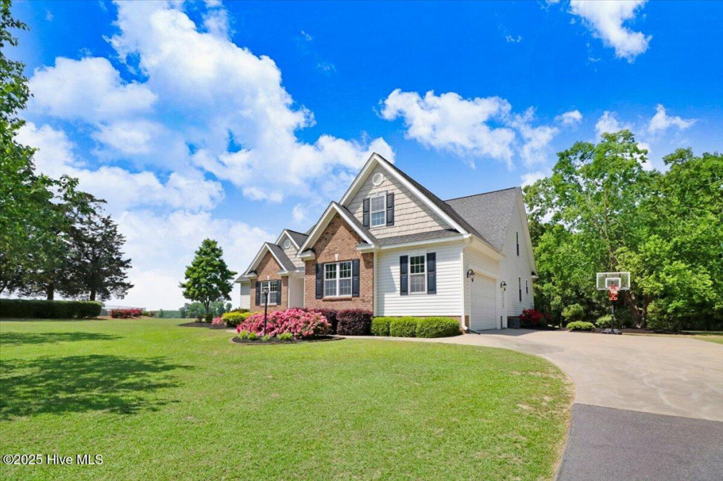 1171 Airport Rd Pikeville, NC 27863