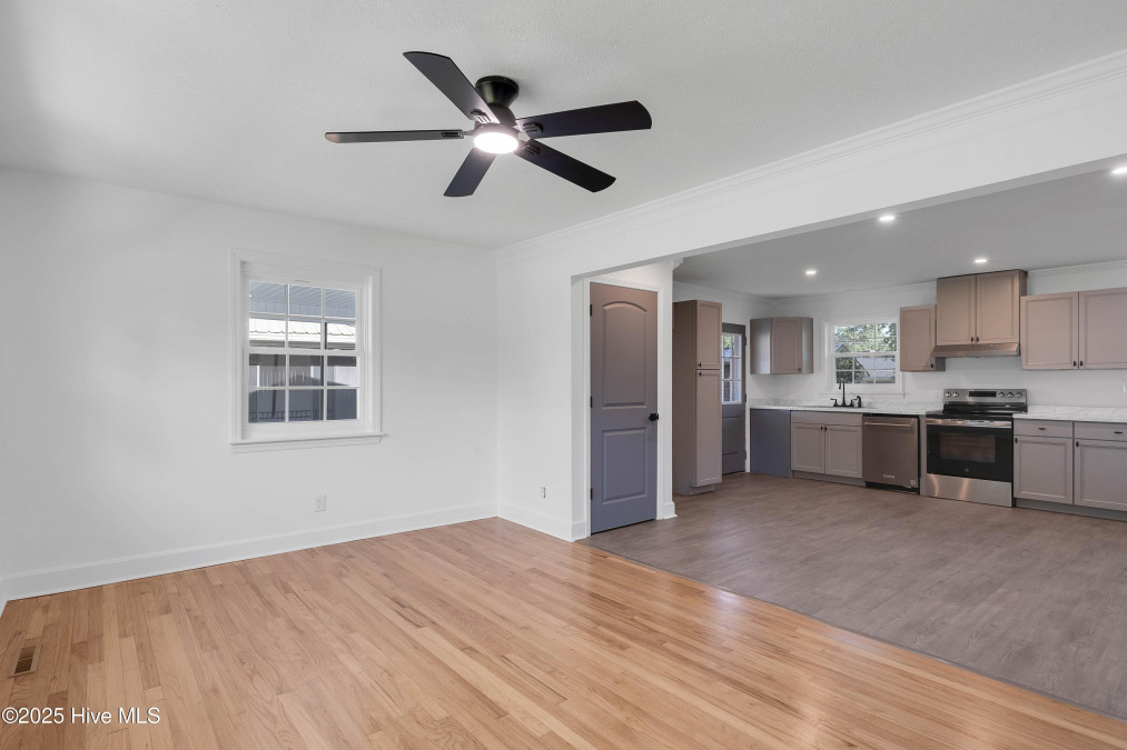 512 Hamilton Dr Goldsboro, NC 27530