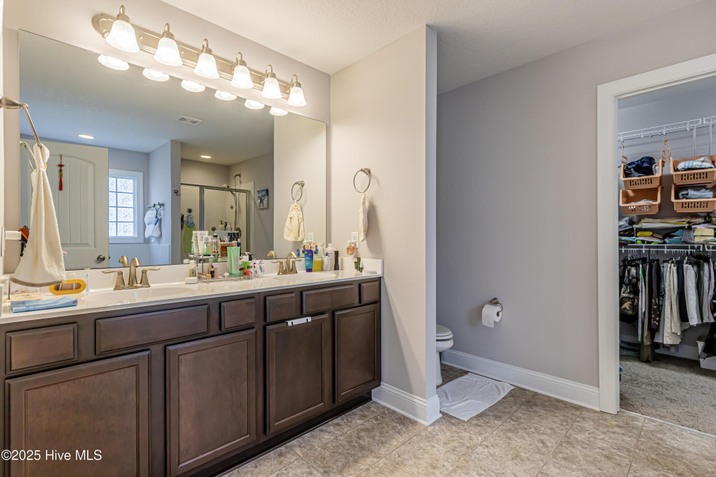 183 Moonstone Ct Jacksonville, NC 28546