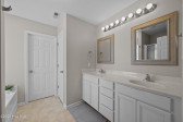 111 Woods Run Cir Richlands, NC 28574
