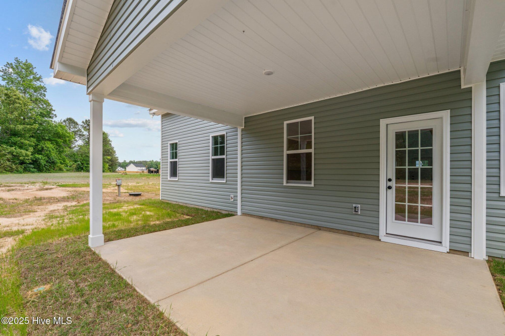 362 Slade Corner Rd Raeford, NC 28376