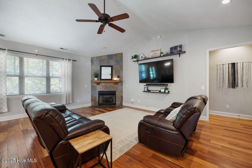 110 Bree Ct Aberdeen, NC 28315