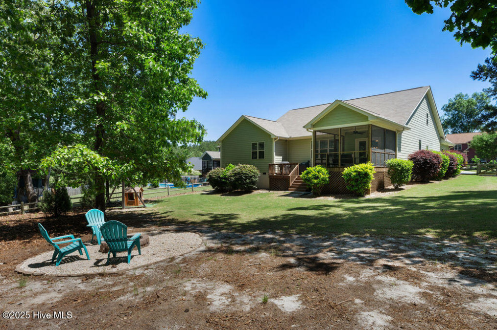 110 Bree Ct Aberdeen, NC 28315