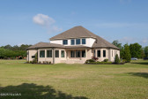541 White Horse Dr Greenville, NC 27834