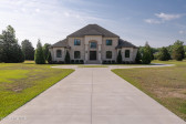 541 White Horse Dr Greenville, NC 27834