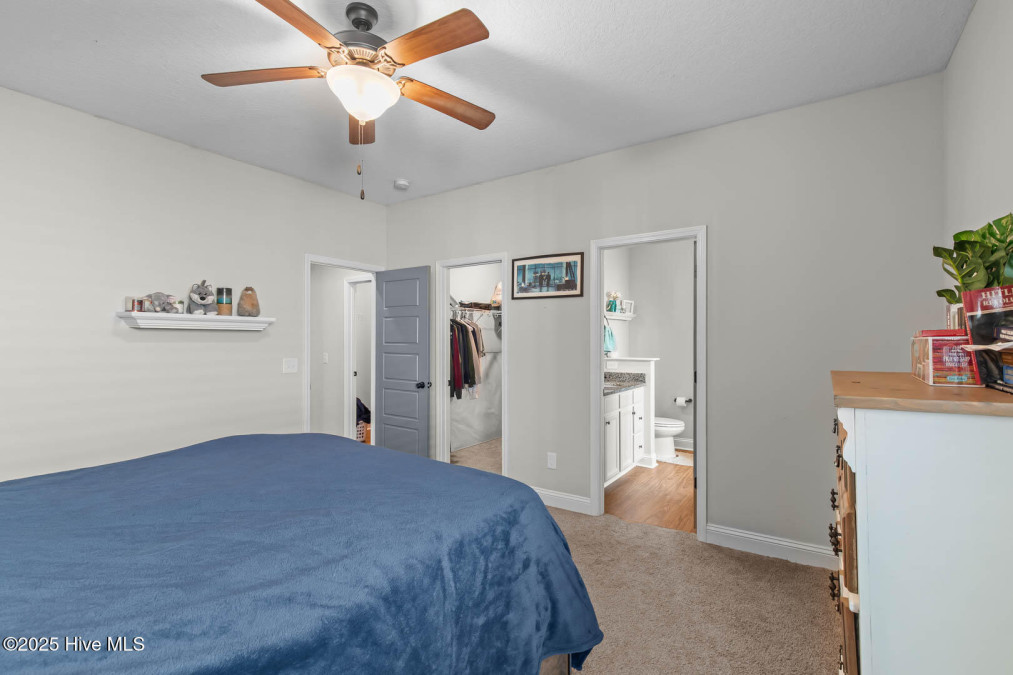 46 Cloverfield Ln Hampstead, NC 28443