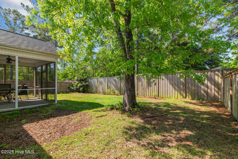 46 Cloverfield Ln Hampstead, NC 28443