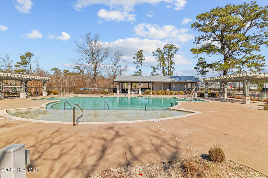 46 Cloverfield Ln Hampstead, NC 28443