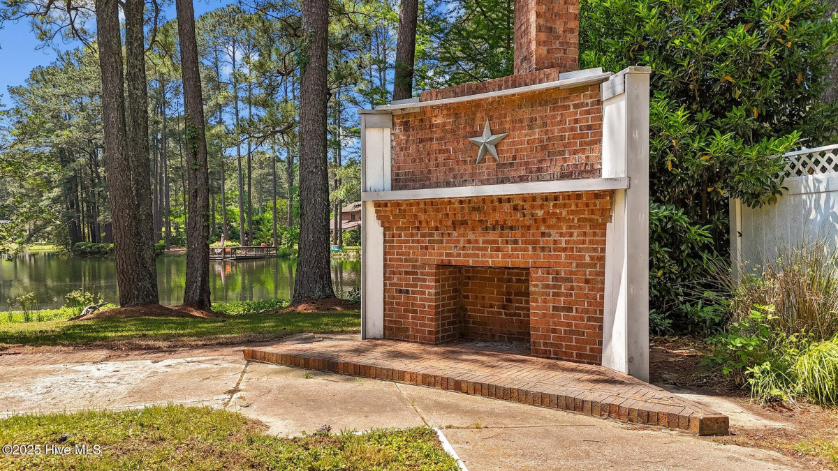 409 Holding St Smithfield, NC 27577