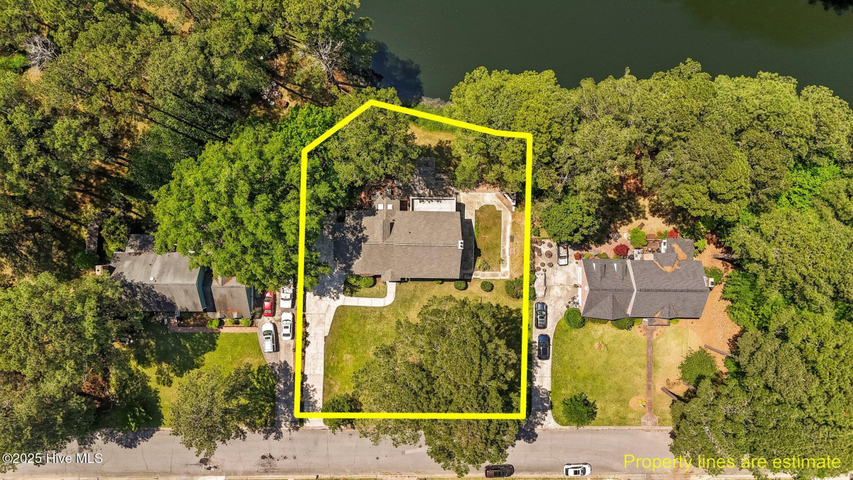 409 Holding St Smithfield, NC 27577