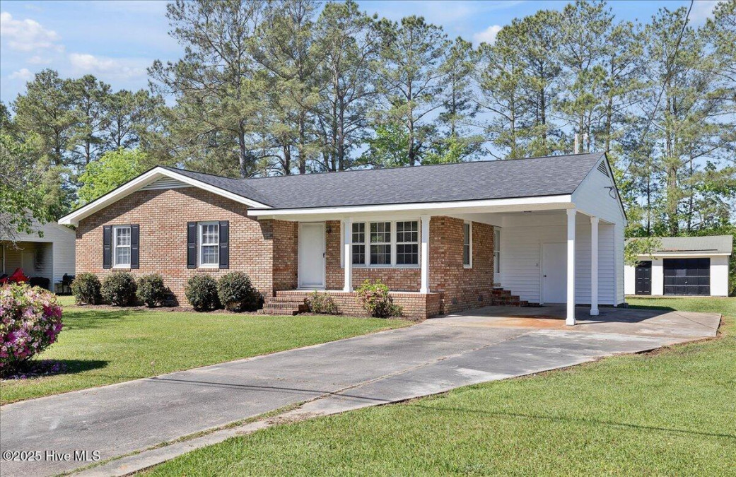 2624 Gary Rd Rocky Mount, NC 27803