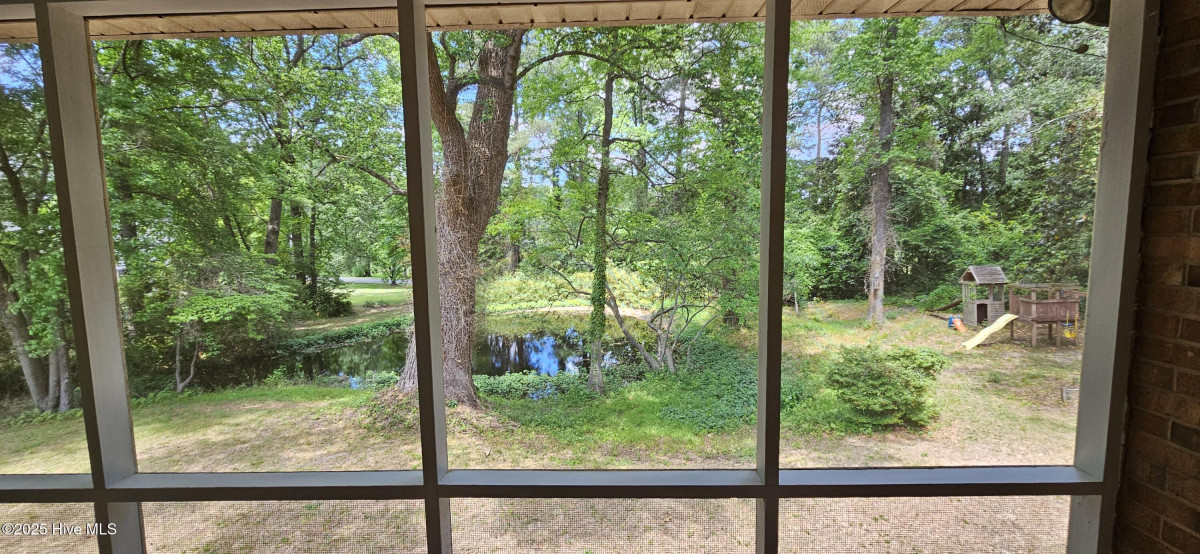 204 Edgewood Ave Clinton, NC 28328