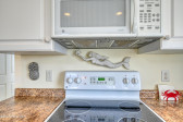 114 Seahorse Ave Surf City, NC 28445