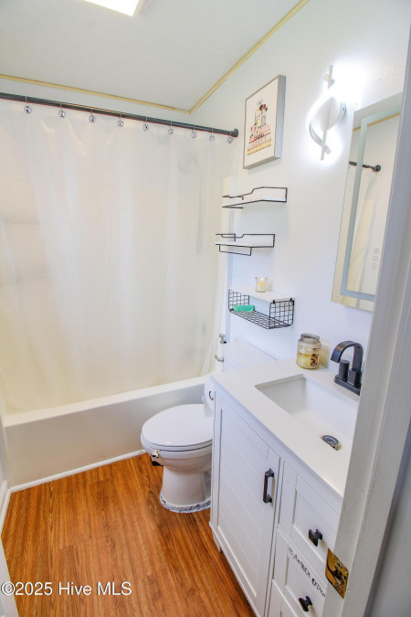 325 Foxhall Rd Newport, NC 28570