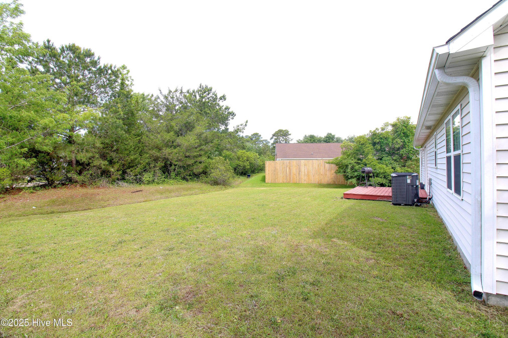 325 Foxhall Rd Newport, NC 28570