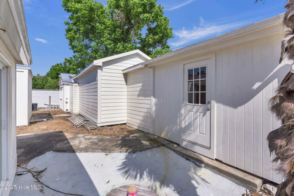 517 Kelly Rd Wilmington, NC 28409