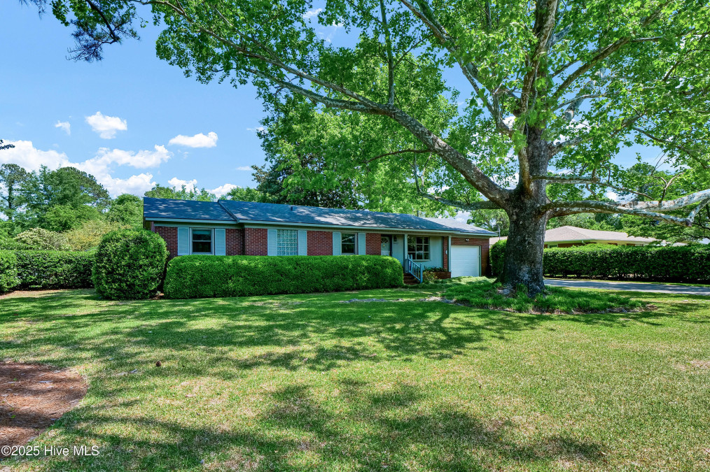 3827 Sylvan Dr Wilmington, NC 28403