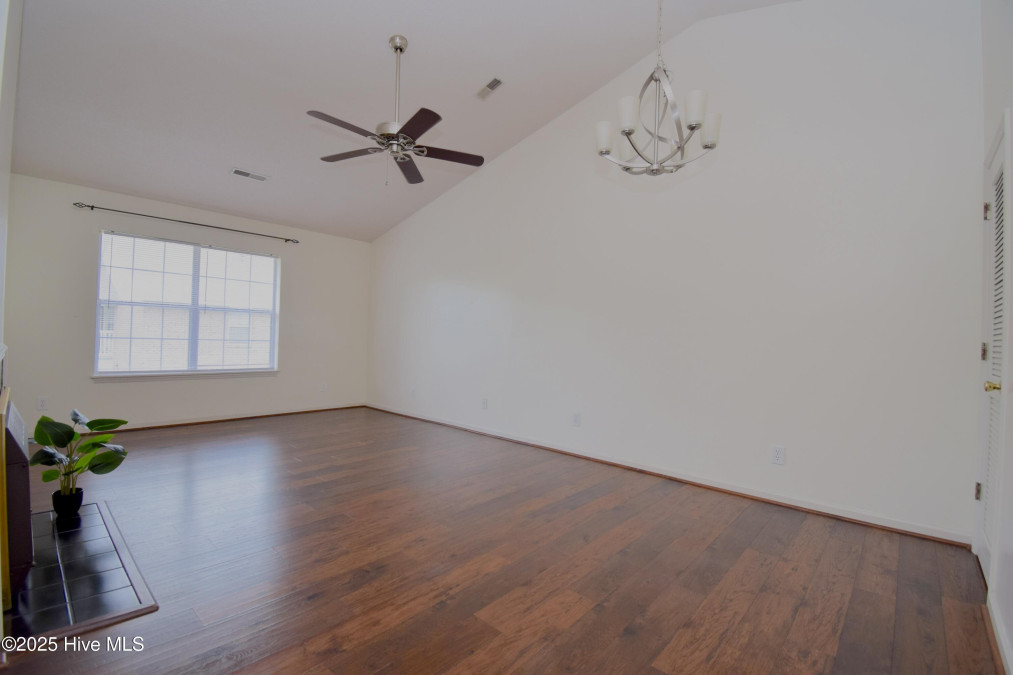 2916 Mulberry Ln Greenville, NC 27858