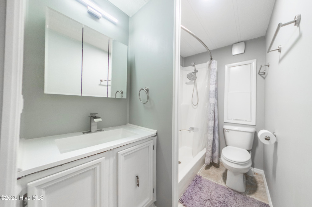 190 Hudson Rd Whiteville, NC 28472