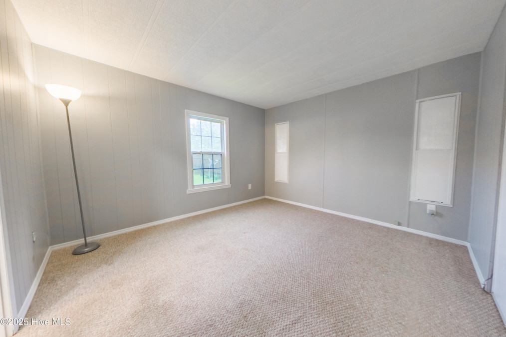 190 Hudson Rd Whiteville, NC 28472