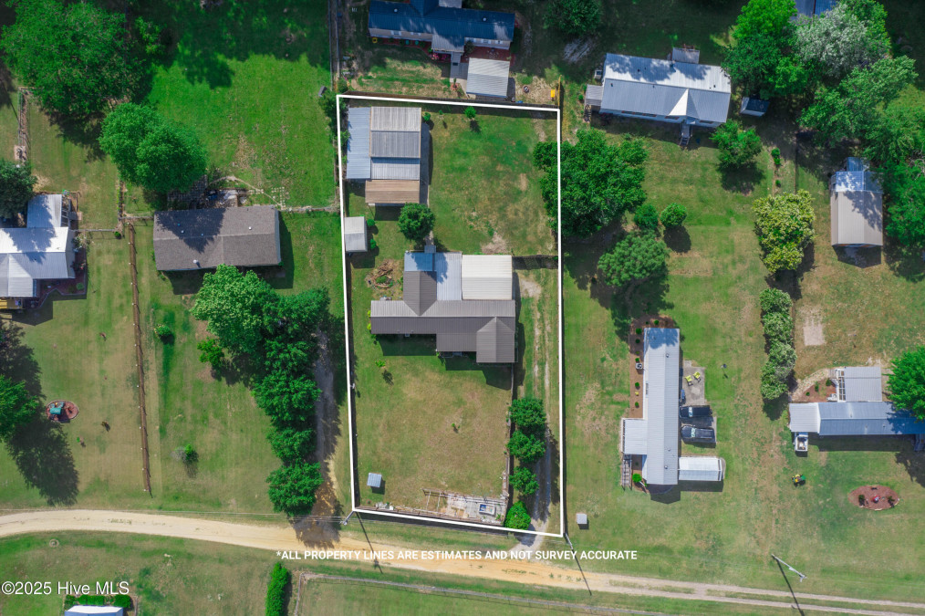 190 Hudson Rd Whiteville, NC 28472