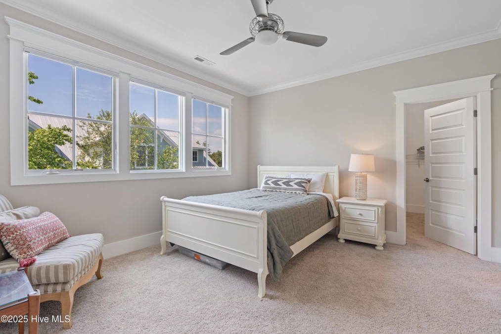1727 Tearthumb Ct Wilmington, NC 28403