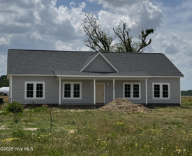 5170 Rountree Rd Ayden, NC 28513