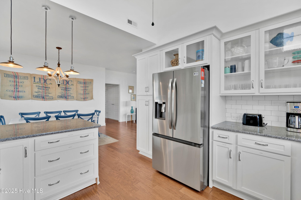 2304 Dolphin Dr Oak Island, NC 28465