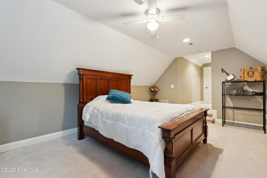 47 Lakeshore Dr Whispering Pines, NC 28327