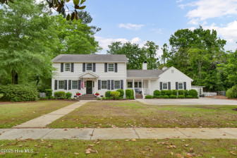1218 Country Club Rd Wilmington, NC 28403