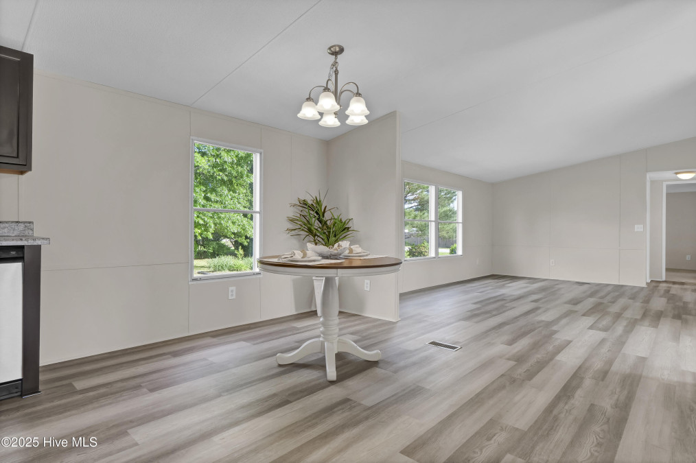 108 Paula Rd New Bern, NC 28562