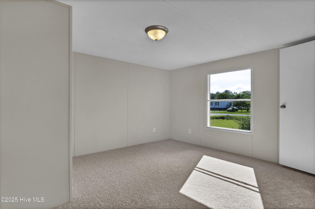 108 Paula Rd New Bern, NC 28562