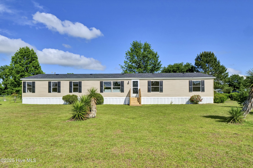 108 Paula Rd New Bern, NC 28562