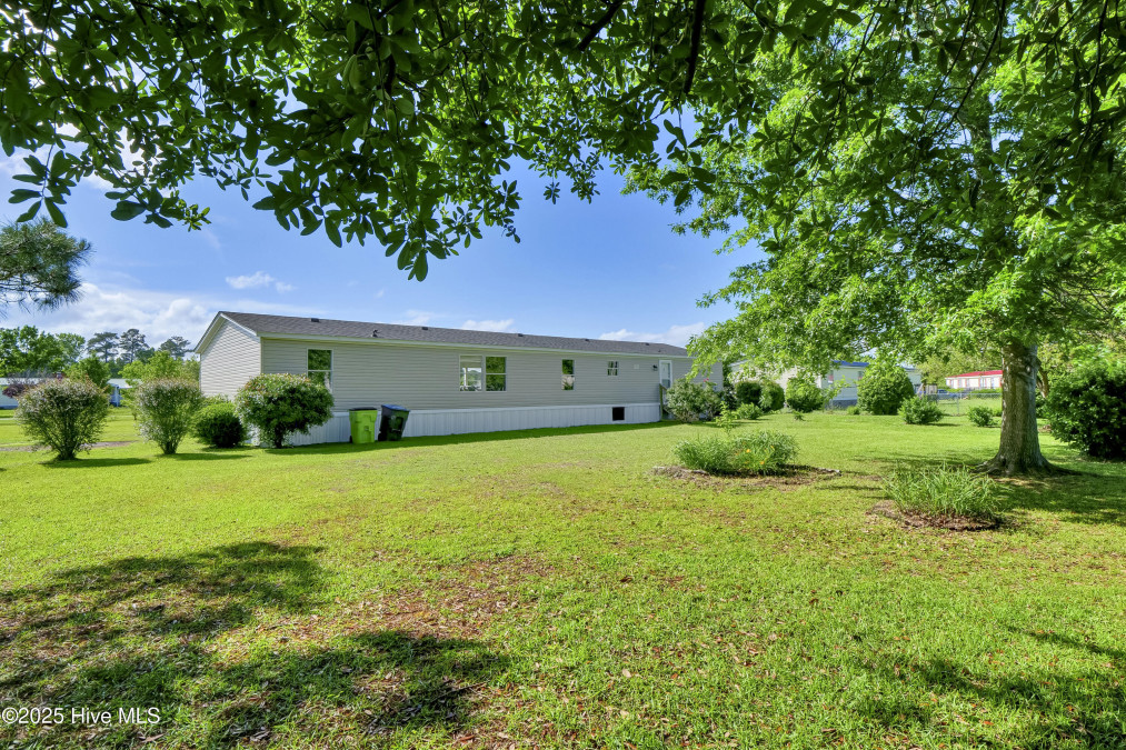 108 Paula Rd New Bern, NC 28562