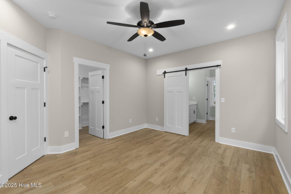 2404 Starling Ln New Bern, NC 28562
