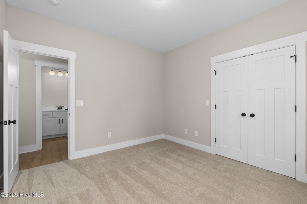 2404 Starling Ln New Bern, NC 28562