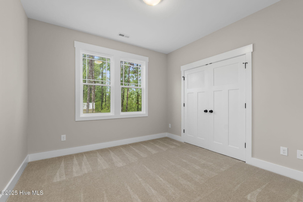 2404 Starling Ln New Bern, NC 28562
