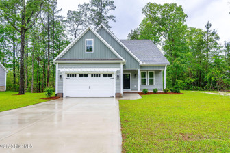 2404 Starling Ln New Bern, NC 28562
