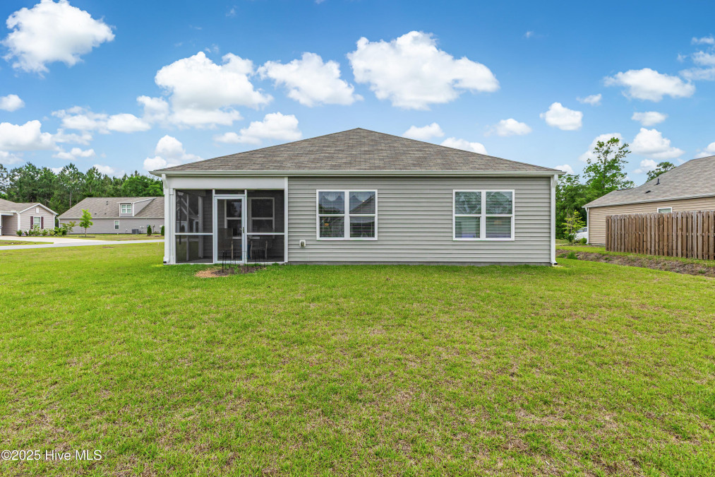 2330 Dc Mace Trl Bolivia, NC 28422