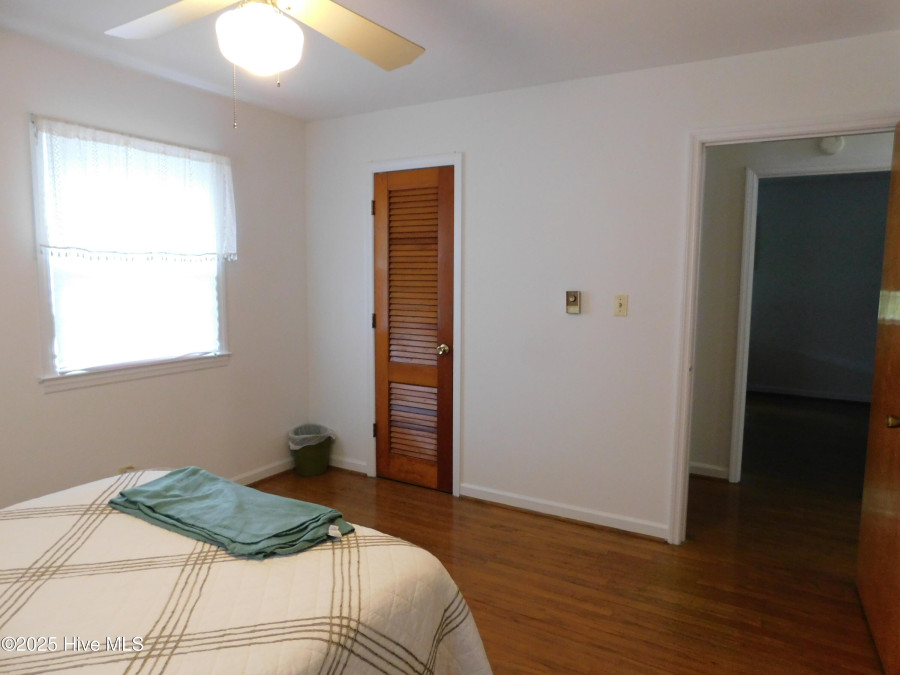 404 Marlboro St Mccoll, SC 29570