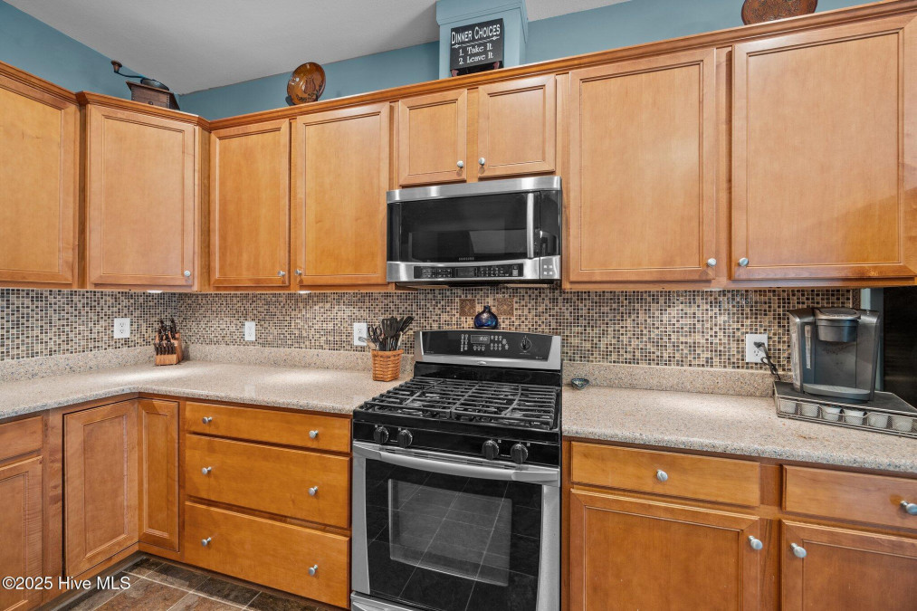 209 Oak Hill Dr Edenton, NC 27932