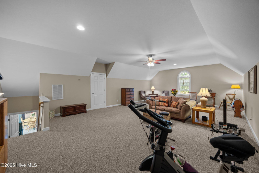 209 Oak Hill Dr Edenton, NC 27932