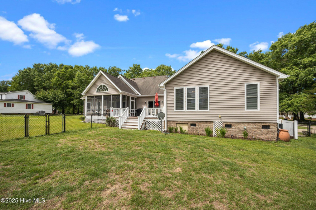 209 Oak Hill Dr Edenton, NC 27932