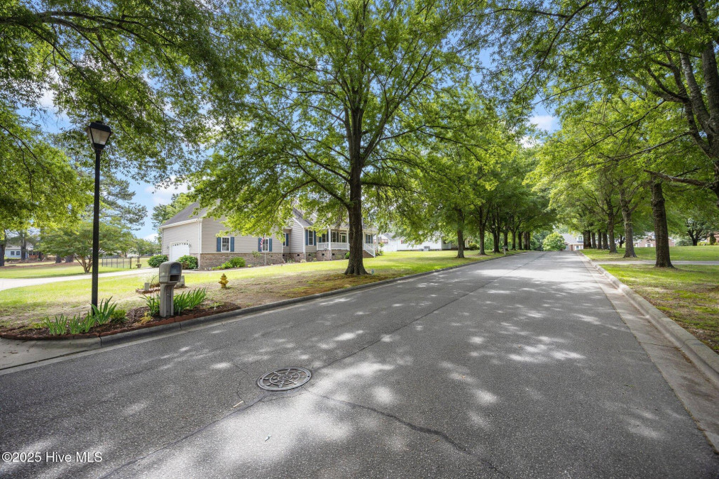 209 Oak Hill Dr Edenton, NC 27932