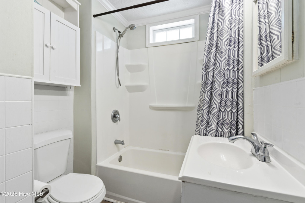 628 Fort Fisher Blvd Kure Beach, NC 28449