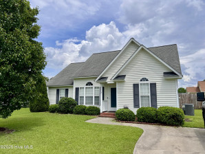2613 Garland Rd Winterville, NC 28590