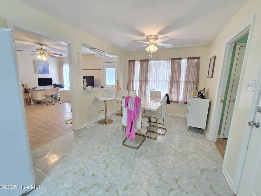 216 Chesters Rd Roseboro, NC 28382