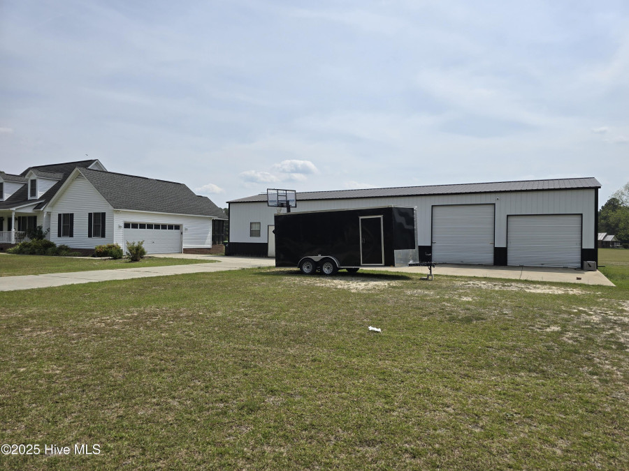 216 Chesters Rd Roseboro, NC 28382