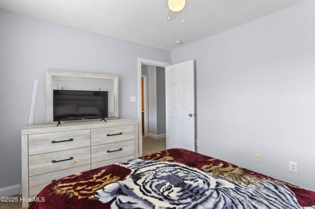 601 Brunswick Dr Jacksonville, NC 28546