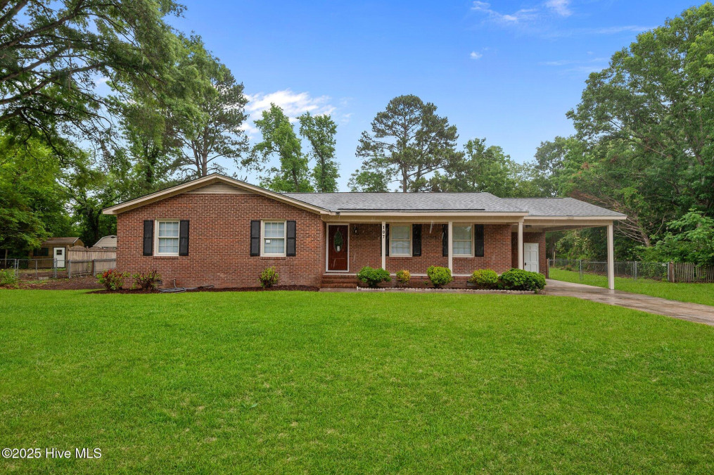 107 Tuckahoe Dr Greenville, NC 27858